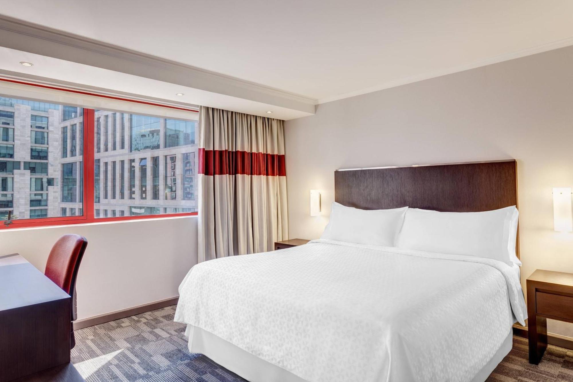 โฟร์ พอยทส์ บาย เชอราตัน ซานติอาโก Hotel ภายนอก รูปภาพ