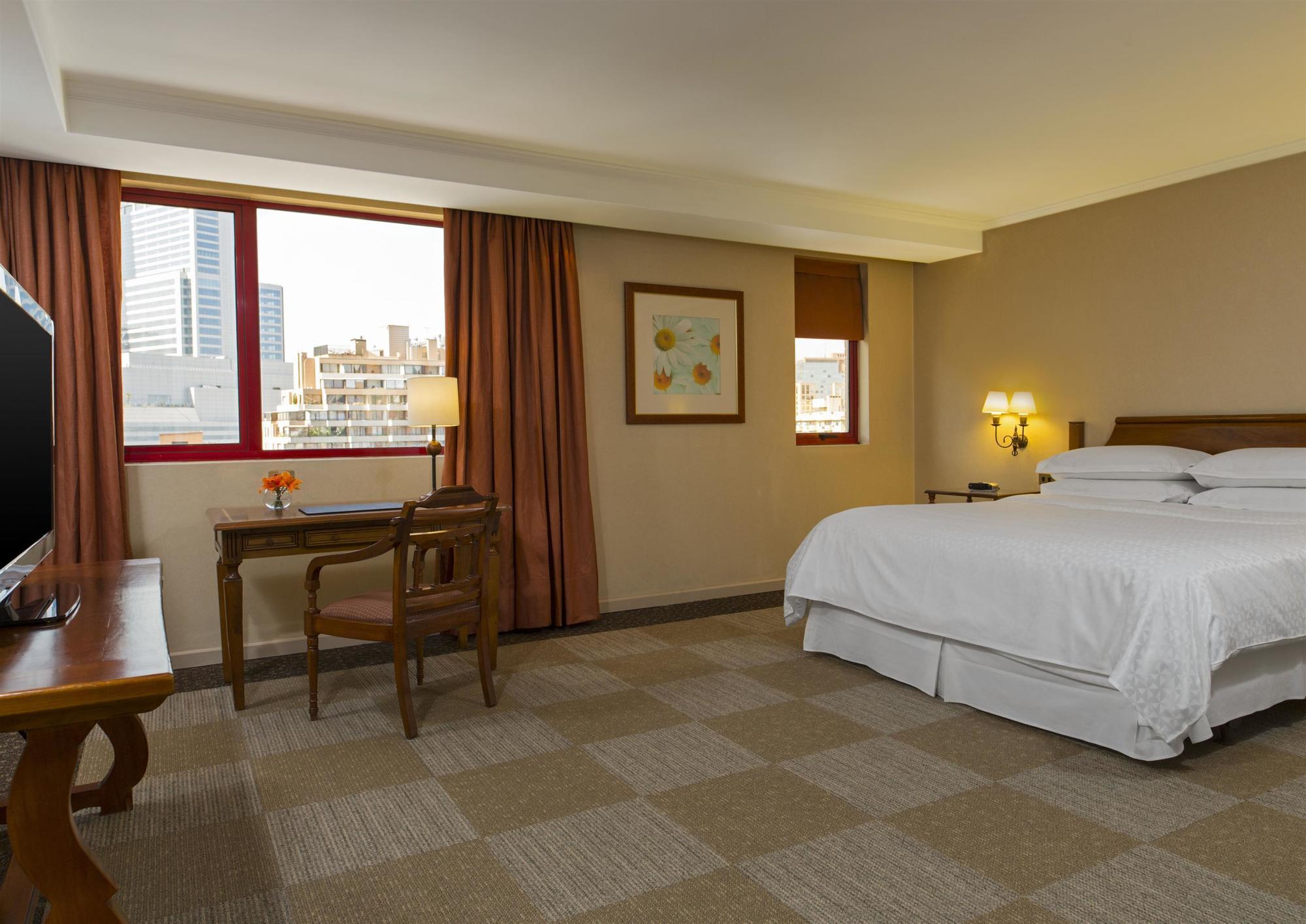 โฟร์ พอยทส์ บาย เชอราตัน ซานติอาโก Hotel ภายนอก รูปภาพ
